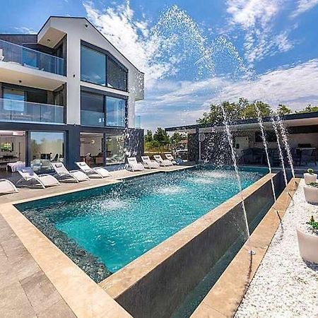 Ferienwohnung Seaview Funtana Exterior foto
